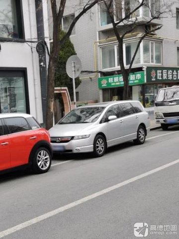 辽宁大连市西岗区附近的商场超市有哪些？