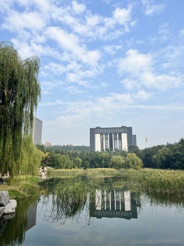 山东济南市历下区附近的旅游景点有哪些？