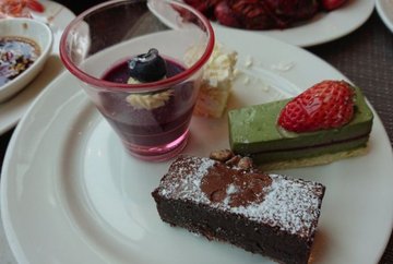 江西南昌市红谷滩区附近的咖啡厅有哪些？