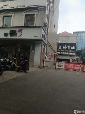 山西吕梁市离石区附近的商场超市有哪些？