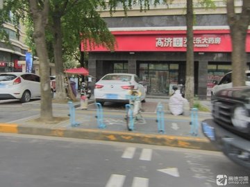 江苏南通市崇川区附近的药店有哪些？