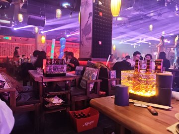 安徽六安市金安区附近的酒吧夜店有哪些？