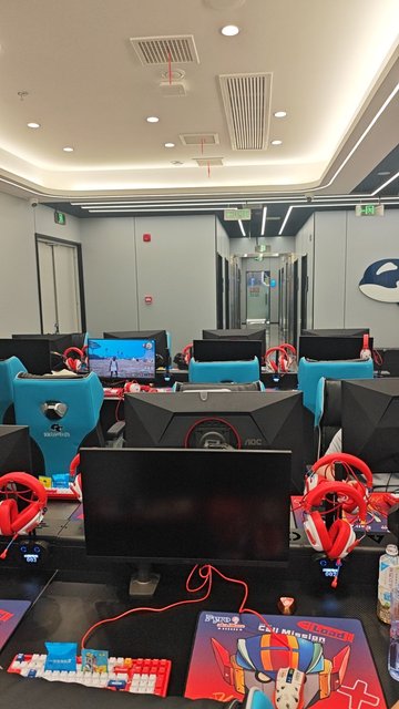 安徽合肥市庐阳区附近的网吧有哪些？