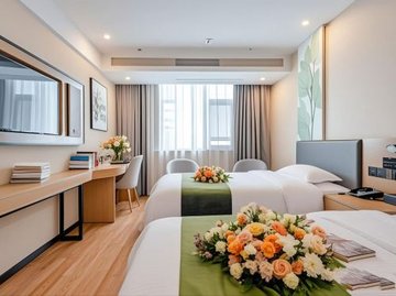 安徽阜阳市颍州区附近的酒店有哪些？