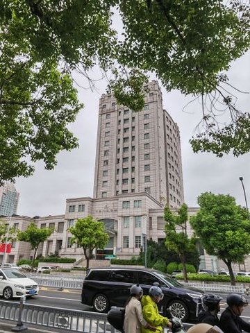 江苏泰州市海陵区附近的银行有哪些？