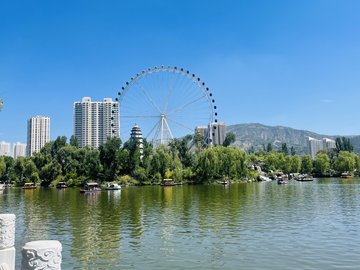 青海西宁市城西区附近的游乐场有哪些？